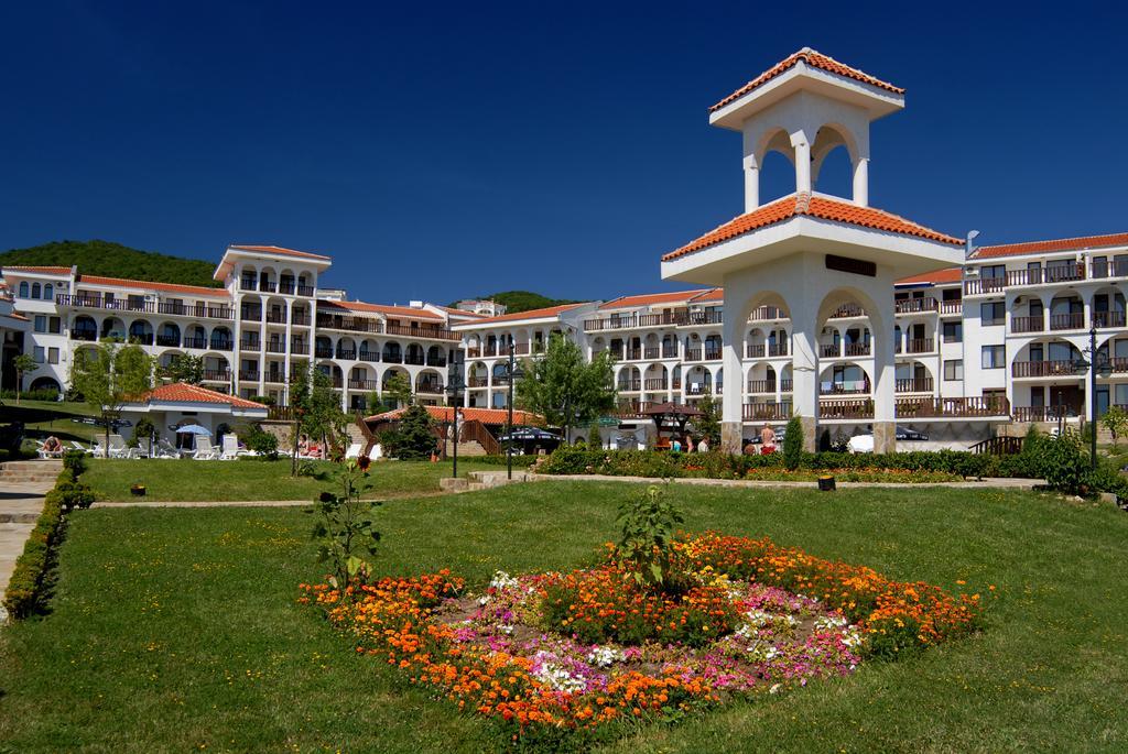 Kambani Bells Apart Complex Sveti Vlas Bagian luar foto